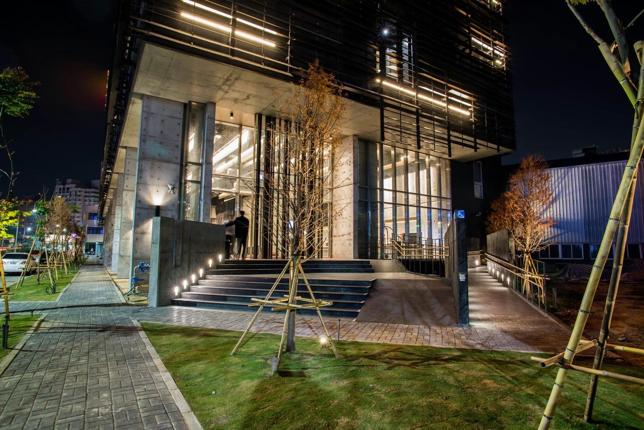 Orient Luxury Hotel Città di Chiayi Esterno foto